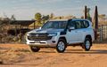 Mengintip Toyota Land Cruiser 300 Paling Polos, Fiturnya Apa Saja?