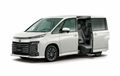 Toyota Voxy Terbaru Ada Varian Welcab, Muat Untuk Dua Kursi Roda!