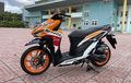Gaya Sporty Honda Vario 150, Pakai Baju Repsol, Pelek Punya PCX 150