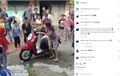 Video Uniknya Syukuran Motor Baru, Awalnya Motor Lindas Telur Dilanjut Sebar Uang Logam