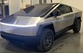 Makin Dekat Produksi Massal, Mobil Baru Tesla Cybertruck Terlihat Pakai Spion