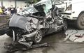 Tragedi Banyumanik, Truk Tronton Liar Bikin Baleno, Calya, Avanza, X5 dan Revo Gepeng Beruntun