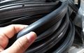 Musim Hujan Tiba, Ini Dampak Membiarkan Karet Pintu Mobil Rusak