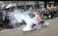 Edan, Marc Marquez Burnout di Depan Sarinah, Penonton Histeris