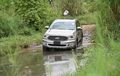 Mesin Mobil Baru Ford Everest VS Fortuner Cs, Dua Turbo Lebih Oke?
