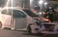 Jelang Subuh Ada Benturan, Datsun Go Panca Babak Belur, Tiang Beton MRT Jadi Musuh