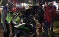 Knalpot Brong Masih Marak di Karanganyar, Dalam Semalam Jaring 41 Pelanggar, 35 Motor Disita