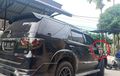Kejar Maling Justru Diminta Ganti Rugi Rp 2,5 Juta, Spion Toyota Fortuner Terkulai
