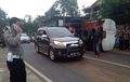 Warga Sibuk Ambil Minyak Goreng di Selokan, Gara-gara Truk Tangki Terguling, Begini Kronologinya