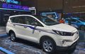 Intip Kolong Toyota Kijang Innova Listrik, Ternyata Begini Kondisinya