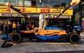 Ramaikan F1 Australia 2022, Lego Mobil McLaren MCL36 Berukuran Raksasa Mejeng di Sirkuit Albert Park