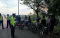 Motor Bergelimpangan, Pelaku Balap Liar Nyusruk ke Lereng Jalan, Blokade Polisi Diterjang