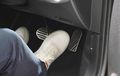 Pedal Rem Mobil Terasa Dalam Diinjak, Masalahnya Dari Sini Sob