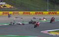 Banyak Pembalap Crash, Ada Motor Meledak dan Terbakar, Red Flag Berkibar di Moto2 Portugal 2022