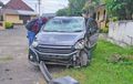 Daihatsu Ayla Ambyar Buntut Kegeraman Warga ke Sopirnya, Ngaku Polisi Tuduh Korban Terlibat Narkoba, Ternyata...