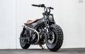 Mini Scrambler Berbasis Honda ST125 Dax, Kakinya Mengintimidasi