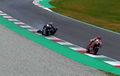 Kena 'Sikut' Sampai Crash di MotoGP Italia 2022, Alex Rins Ngamuk Sebut Takaaki Nakagami Pembalap Paling Kotor di Grid