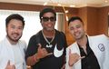 Jemput Ronaldinho, Raffi Ahmad Bawa Rolls-Royce Phantom, Speknya Nggak Kaleng-kaleng