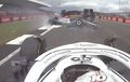 Red Flag Karena Crash Parah, Mobil Guanyu Zhou Sampai Terbalik di Tikungan Pertama Awal Balapan F1 Inggris 2022