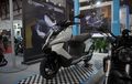 Review Motor Listrik Zeeho AE8, Pesaing Berat NMAX dan PCX Electric!