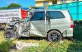 Kijang Innova Wajah Remuk di Tol Solo-Ngawi, Tusuk Belakang Truk, 1 Nyawa Melayang