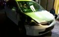 Honda Jazz GD3 Bikin Panik Warga, Pemilik Rugi Gegara Lampu Depan Kanan