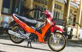 Honda Supra X 125 Tambah Manis, Berjubah Oranye Plus Aksesori Hedon