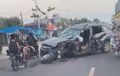 Musuh Diam Dihajar, Bodi Kiri Chevrolet Captiva Teriris, Roda Putus Pintu Tercabut