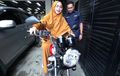 Ria Ricis Lahirkan Anak Pertamanya, Dulu Doi Pernah Coba Naik Yamaha RX-King Gress Lho 