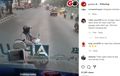 Ulah Emak-emak Naik Matik Ini Bikin Kesal Pengendara Lain, Netizen Ikutan Geram