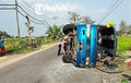 Belasan Penumpang Menjerit Histeris, Minibus Karyawan Pabrik Terguling di Jalan, Sopir Merasa Ada Keanehan