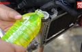 Gak Perlu Ke Bengkel, Beginilah Cara Mudah Ganti Air Radiator di Motor