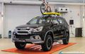 Isuzu MU-X Gaya Adventure, Macho Berkaki Jangkung, Atap Angkut Sepeda