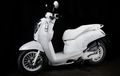 Enggak Cuma Vespa, Lihat Nih Honda Scoopy Edisi Justin Bieber