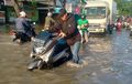 Jangan Nekat, Ini Batas Aman Lewati Banjir Pakai Motor Matic