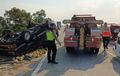 Toyota Hiace Hantam Pikap Muatan Melon, Satu Meninggal Lima Luka, Diduga Radio Mobil Jadi Penyebab