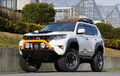 Toyota Land Cruiser Prado Dandan ALTO dan Pamer Kaki-kaki Jangkung