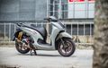 Honda SH350i Bertampang Sangar, Pasang Sok Ohlins, Kaki Jadi Kekar