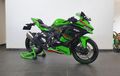 Lebih Mahal Rp 6,4 Juta dari Varian ABS SE, Ini Istimewanya New Kawasaki Ninja ZX-25RR