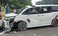 Toyota Voxy Musuh Benda Mati, Kondisi Memprihatinkan, Porak-poranda