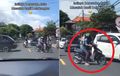 Gara-gara Tarik Pikap, Pengendara Yamaha Mio Justru Jadi Tontonan di Tengah Jalan