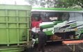Petaka Truk Mogok di Jalur Cepat, Ditusuk Bus, Begini Kondisi 20 Penumpangnya