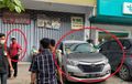 Pengemis Akting Melas Minta Sumbangan, Tepergok Dinsos Bawa Toyota Avanza Isi Kardus