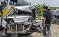 Kronologi Hancurnya Daihatsu Luxio di Tol Cipali Terungkap, Oleng Tabrak Truk di Jam Rawan Awal Mulanya