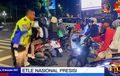 Sikap Polisi Ini Malah Bikin Salting Saat Foto Pelanggar Lalu Lintas, Netizen Sampai Kagum