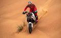 Michele Pirro Tes Ducati DesertX di Gurun Pasir Dubai, Pertanda Ducati Akan Ikut Reli Dakar?