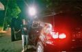 Curiga, Toyota Fortuner Pelat Merah Digerebek Satpol PP, Dua Sejoli Gelagapan