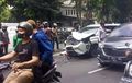 Toyota Veloz Ringsek Usai Hantam Honda Vario 160 di Tebet, Polisi Beberkan Kronologinya