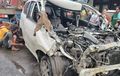 Bumper Depan Hingga Atap Toyota Calya Terkelupas, Kurang Konsentrasi Jadi Penyebab Kecelakaan Ini