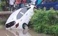 Honda Brio Mental Terjun ke Kali, Diganyang HR-V Urakan, Daihatsu Xenia Ikut Disabet
